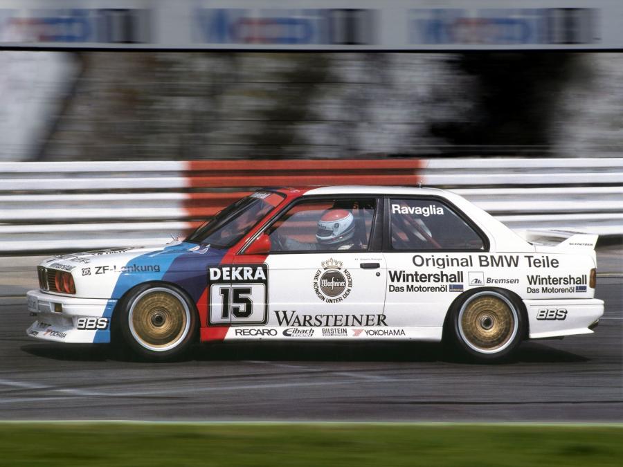  BMW M3 DTM 1987 года  (фото 10 из 27)